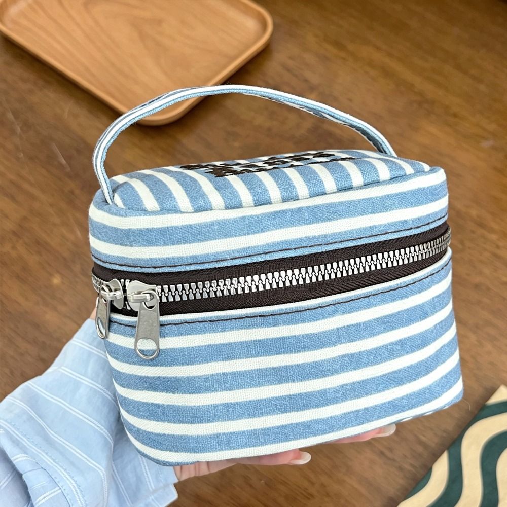 Портативная квадратная коробка – обзор и цена Cosmetic Bags